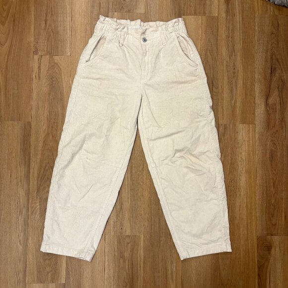 American Eagle Barrel Corduroy Jeans Size 6 White | High Waist Soft Corduroy - Picture 1 of 6
